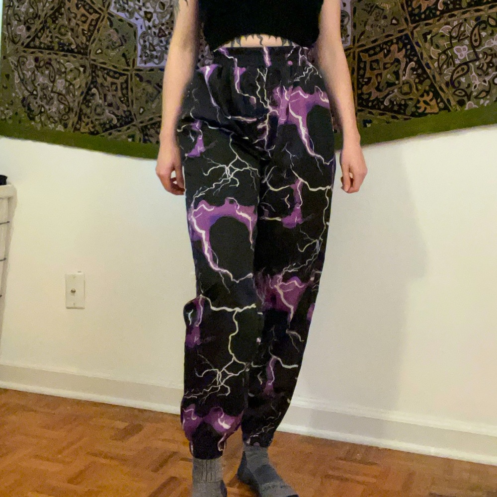 Lightening Joggers